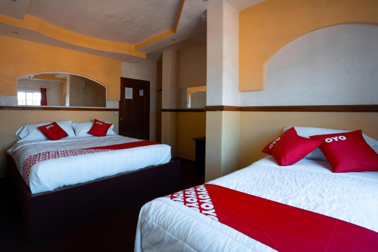 Oyo Hotel Cocobeach, Енсенада Екстер'єр фото